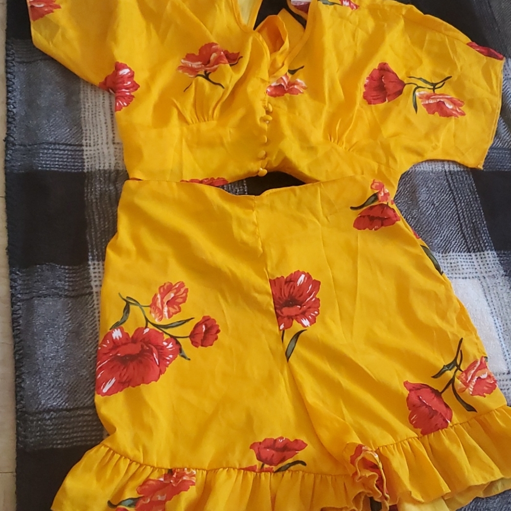 Two piece set